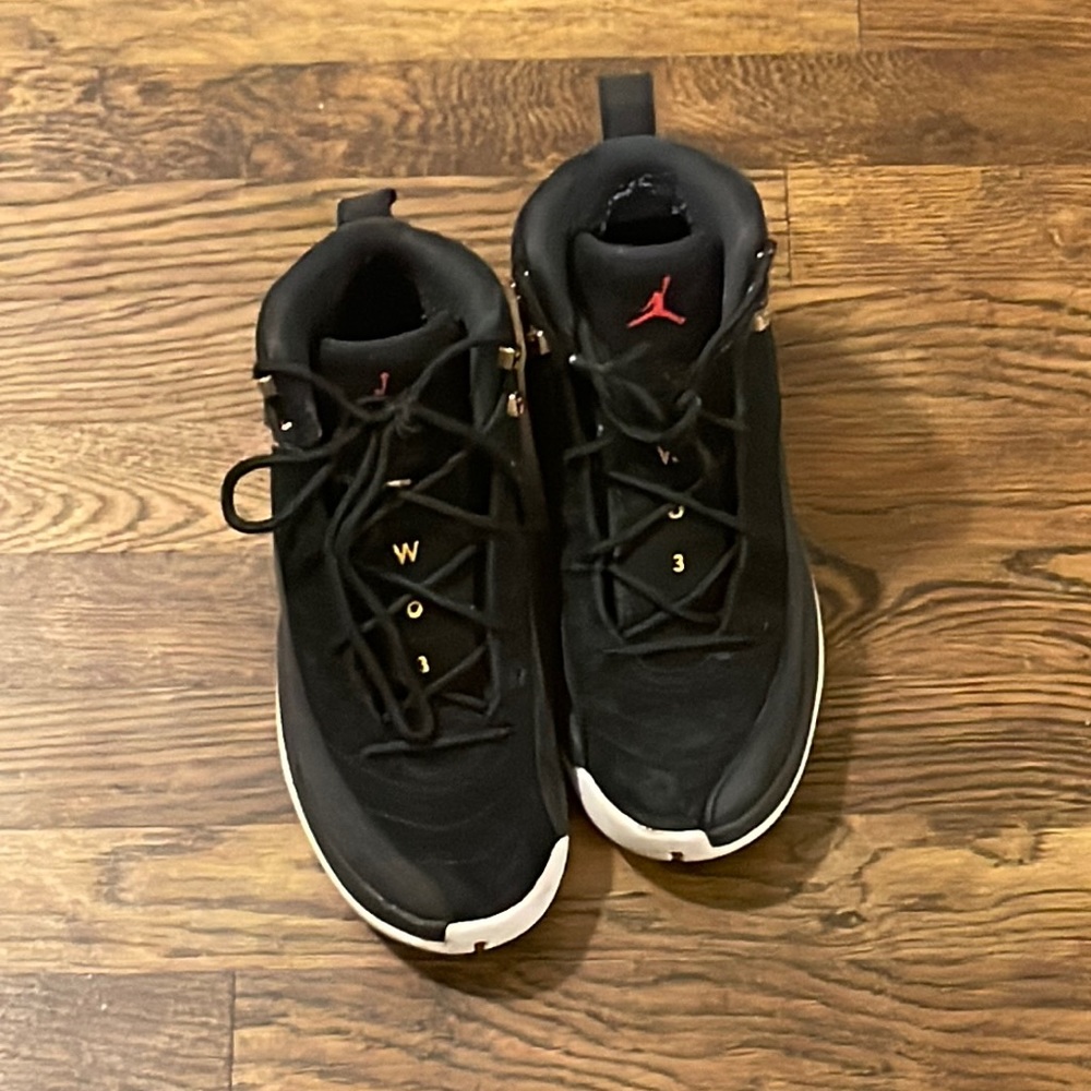Jordan 12 Reverse Taxi used 7Y